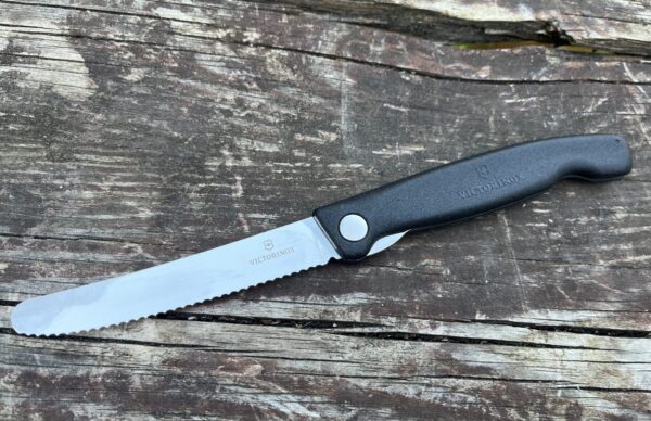 Victorinox reggeliző kés