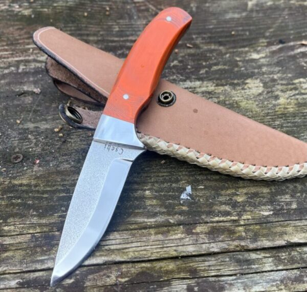 Egyedi kézműves vadászkés - G10 Hunter Orange markolat